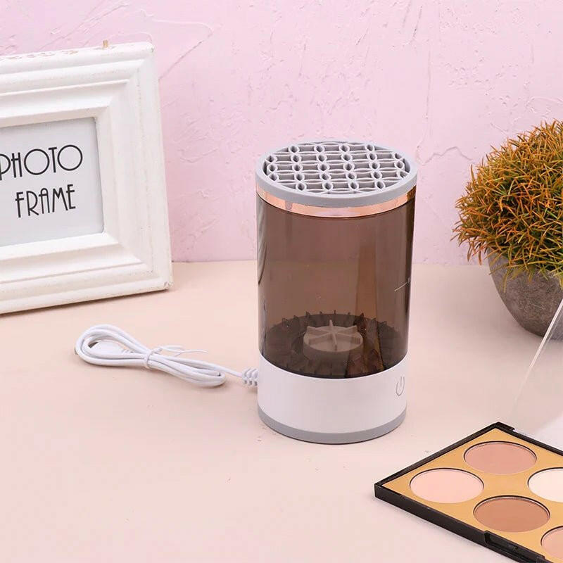 Automatic Brush Cleaner Electric Makeup Brush Cleaning Machine Fast Clean Dryer - GadgetGrid